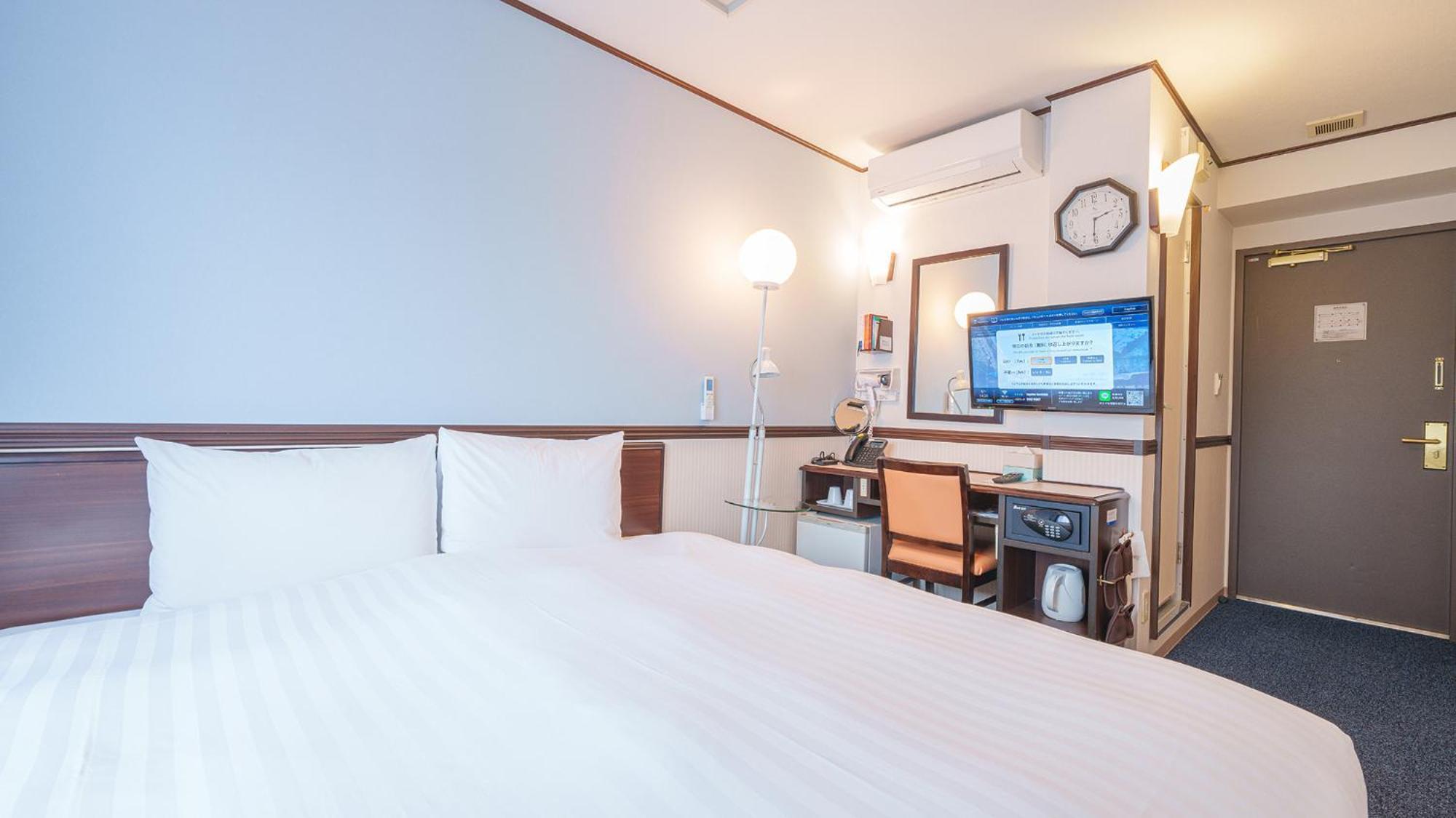 Toyoko Inn Shin-Osaka-Eki Higashi-Guchi חדר תמונה